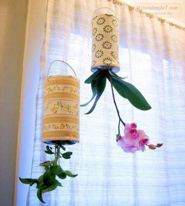 Tái chế chai nhựa thành chậu hoa lan ngược xinh đẹp trang trí trong nhà