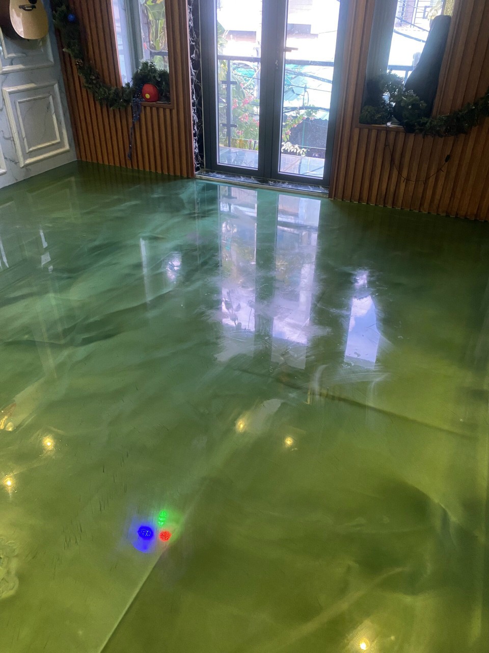 Phúc Khang Trang Care thi công sơn nền Epoxy tại khắp các xã phường Vũng Tàu Phúc Khang Trang Care thi công sơn nền Epoxy tại khắp các xã phường Vũng Tàu
